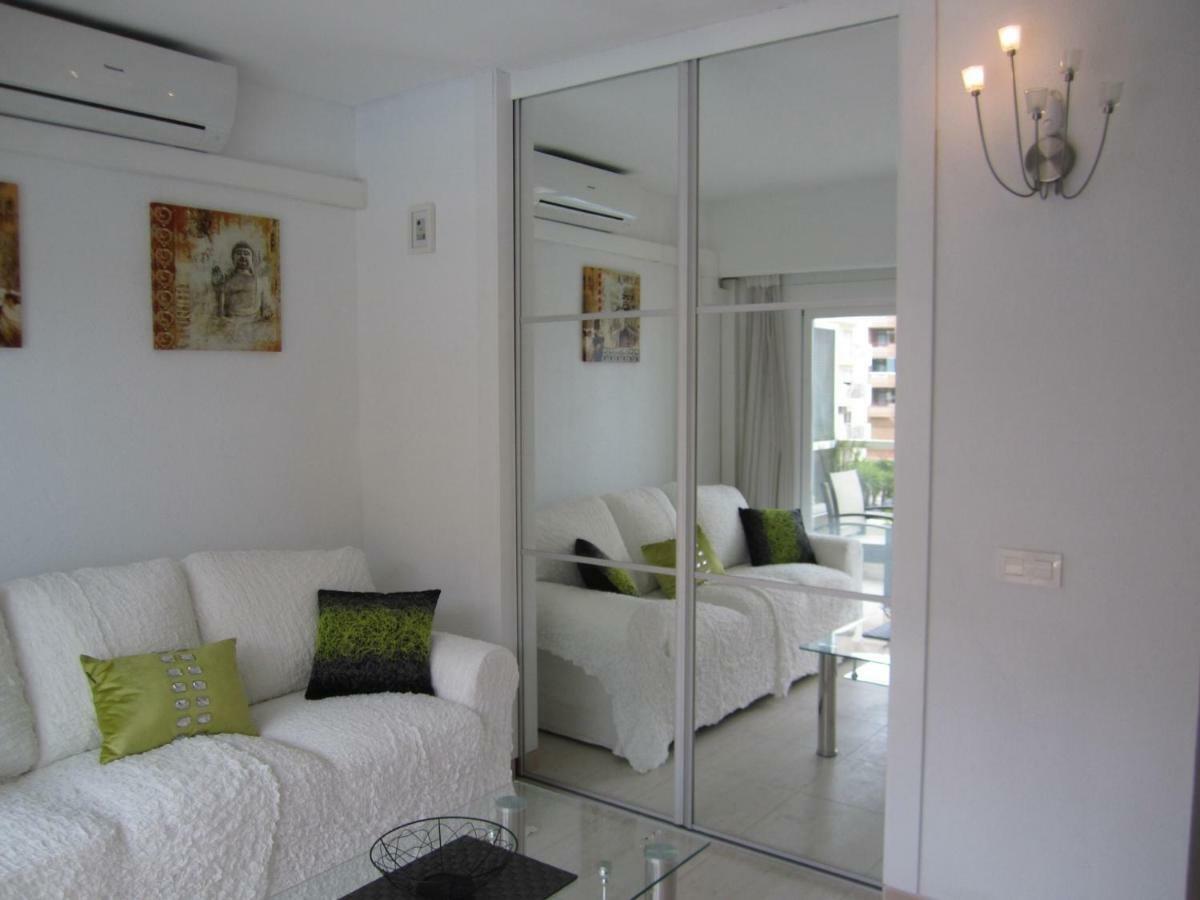 Hotel Apartamento Pyr Fuengirola Private Sunny Pool Side Экстерьер фото