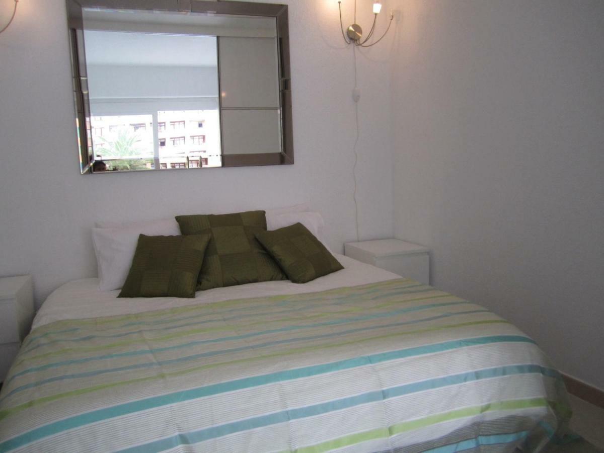 Hotel Apartamento Pyr Fuengirola Private Sunny Pool Side Экстерьер фото