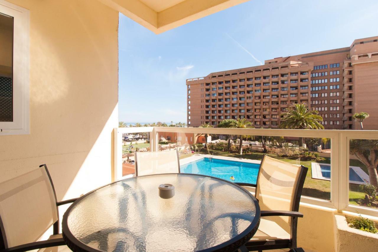Hotel Apartamento Pyr Fuengirola Private Sunny Pool Side Экстерьер фото