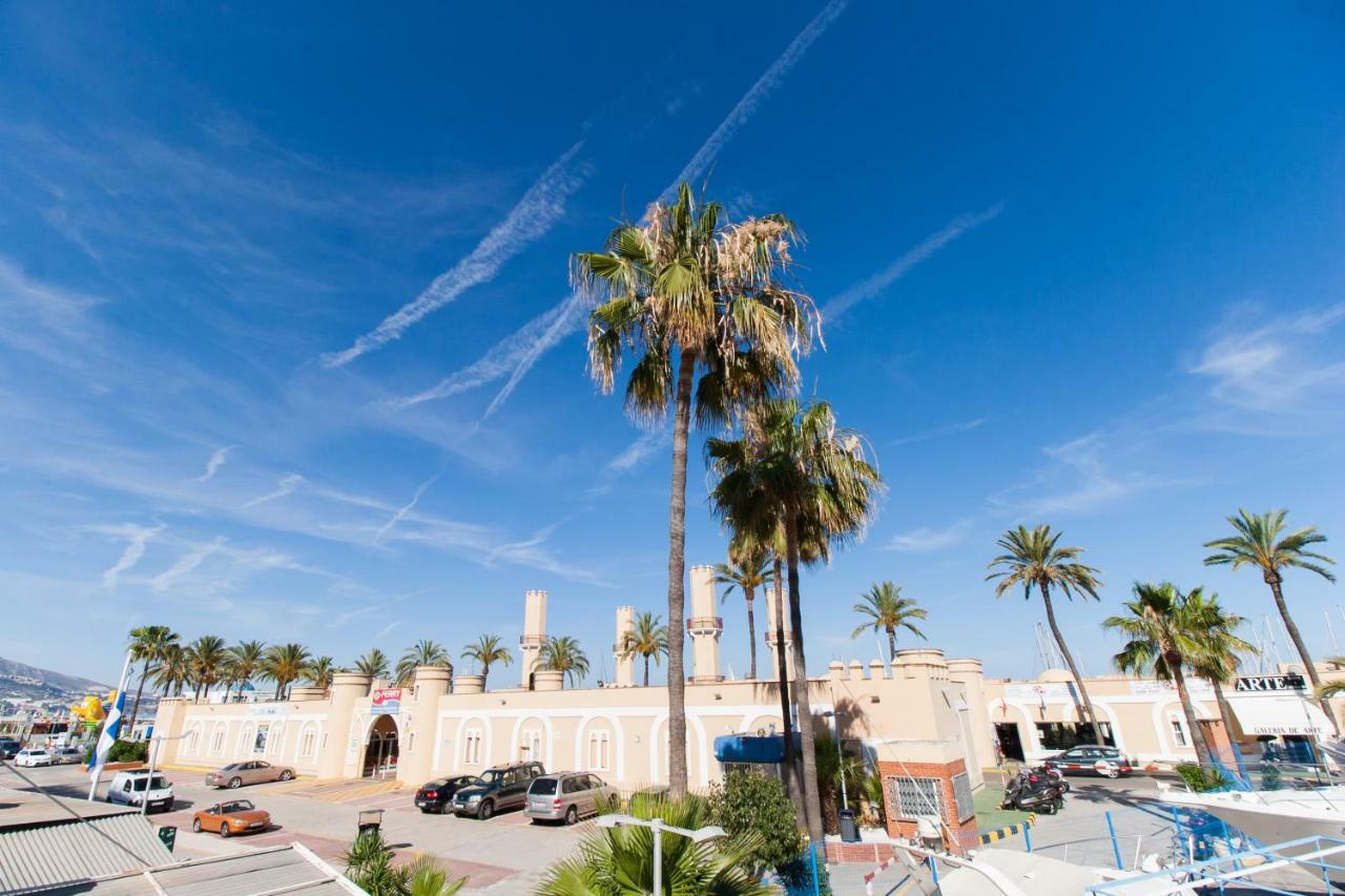 Hotel Apartamento Pyr Fuengirola Private Sunny Pool Side Экстерьер фото