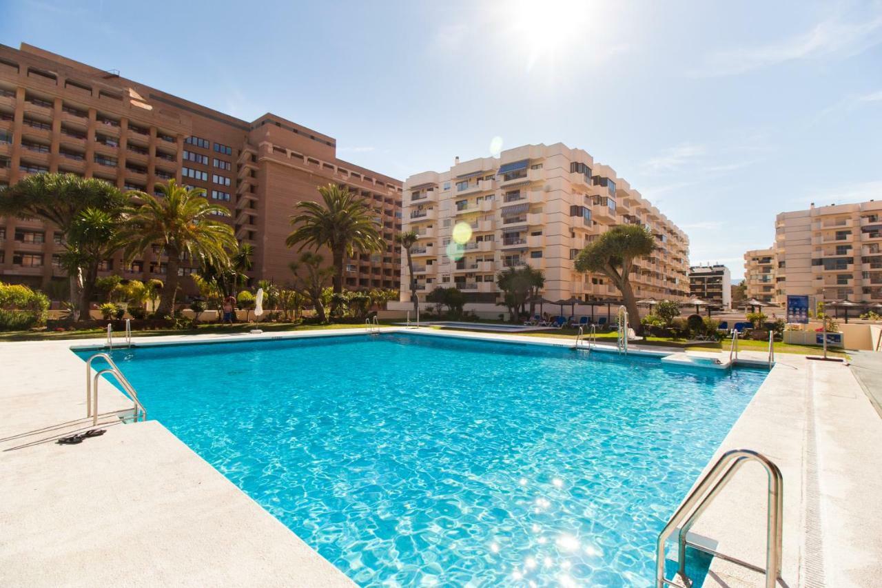 Hotel Apartamento Pyr Fuengirola Private Sunny Pool Side Экстерьер фото